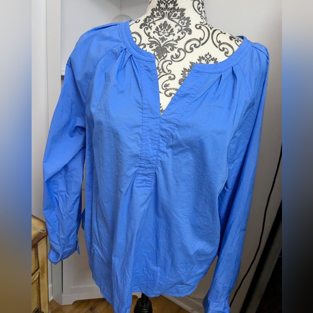 Talbots Top - Picture 2 of 6